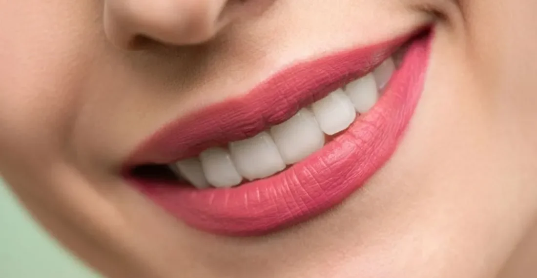 أفضل وقت لغسل الأسنان: قبل أم بعد الإفطار؟